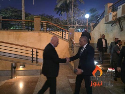 بالصور: قيادات البترول في عزاء والده المهندس محمود القفاص رئيس شركة السهام البترولية