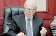 نائب رئيس مجلس الوزراء يلتقي الرؤساء والأعضاء المنتدبين للشركات القابضة لقطاع الأعمال العام ويؤكد استمرار العمل بدون تغيير
