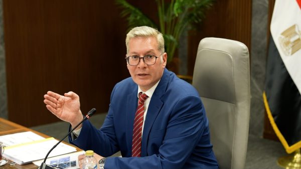 بعد قليل .. انعقاد الموازنات التخطيطية لشركتي العامرية واسكندرية للبترول برئاسة بدوي