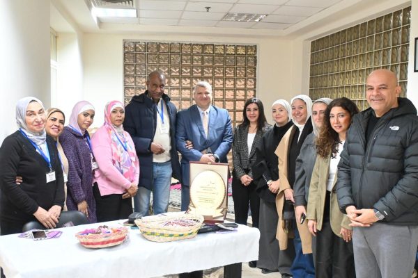 رئيس «ثروة للبترول» يفتتح معرض السلع الرمضانية للعاملين.. ودعم لذوي الهمم في إطار المسؤولية المجتمعية