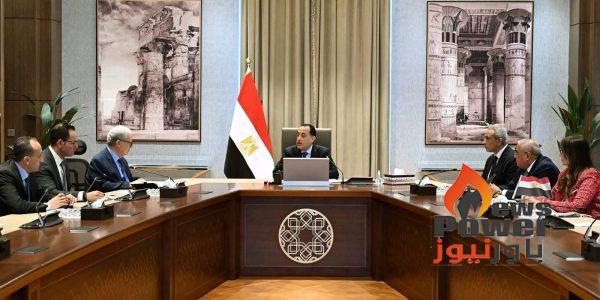 رئيس الوزراء يستعرض مع عيسي موقف الشركات التي يتم الاستعداد لقيدها قيدًا أوليًا في البورصة تمهيدًا للقيد النهائي