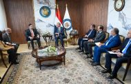 وزير البترول والثروة المعدنية يبحث مع شركة هاربر إنرجي تطورات زيادة إنتاج الغاز في حقل دسوق