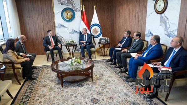 وزير البترول والثروة المعدنية يبحث مع شركة هاربر إنرجي تطورات زيادة إنتاج الغاز في حقل دسوق
