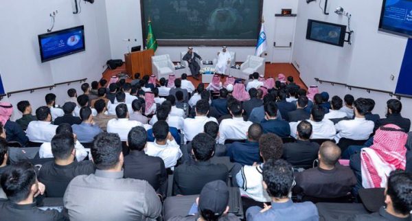 الفنار للخدمات الهندسية تعزز مسؤوليتها المجتمعية بتمكين مهندسي المستقبل في جامعة الملك سعود