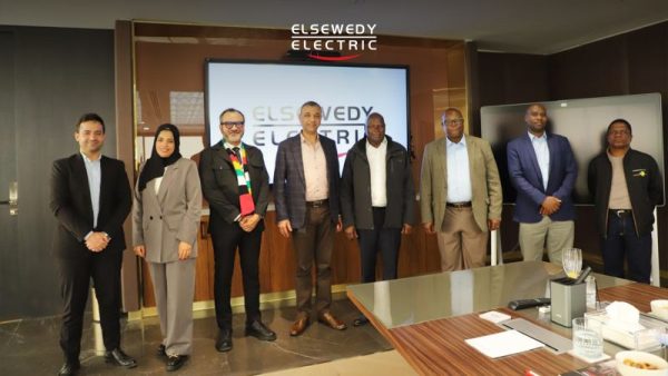 السويدي إليكتريك تستقبل وفدًا زيمبابويًا لبحث التعاون في قطاع الطاقة
