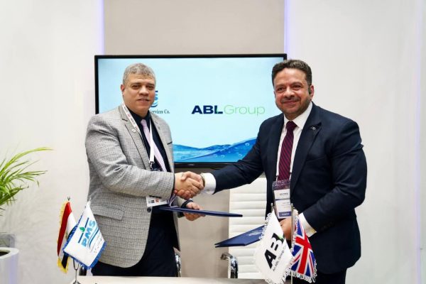 على هامش إيجبس 2026.. «خدمات البترول البحرية» توقع مذكرة تفاهم مع ABL Group لتنفيذ خدمات تحريك الحفارات بالبحر الأحمر وخليج السويس