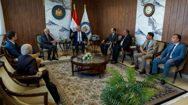 توتال إنرجيز تستهدف أعماق المتوسط.. اهتمام بالبحث عن الغاز في منخفض هيرودوت