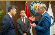 وزير البترول يشهد توقيع مذكرة نوايا مع “إيني” لتجديد الالتزام بمنطقة شمال بورسعيد