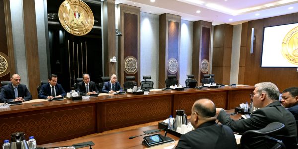 مباحثات مصرية – لبنانية لتعزيز التعاون في قطاع البترول والغاز