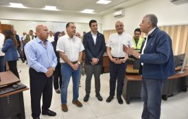 مدبولي يتفقد مركز تحكم غرب الإسكندرية ويشيد بتطوير الشبكة الكهربائية والتحول الرقمي