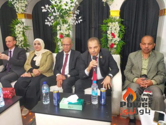 بالصور .. مصر الوسطى لتوزيع الكهرباء تكرّم المهندس مصطفى عبد الحكيم في احتفالية تقدير وعرفان بمناسبة بلوغه سن المعاش