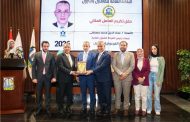 النقابة العامة للبترول تكرم عماد الدين السيد بالشركة الفرعونية للبترول ضمن العاملين المثاليين بالقطاع