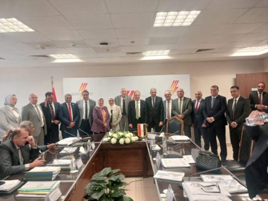 اعتماد الموازنة التخطيطية لـ«البحيرة لتوزيع الكهرباء» 2026/2027.. استثمارات 1.542 مليار جنيه وخطة لخفض الفقد إلى 16.4%