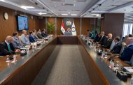 وزير البترول والثروة المعدنية يتابع مع قيادات شركة إيجاس سير العمل والتحديات الحالية