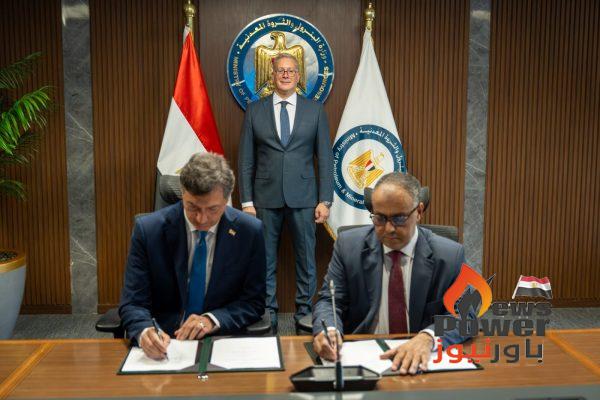 وزير البترول يشهد توقيع اتفاقية جديدة مع هاربور إنرجي وتوقيع مذكرة مبادئ مع إيني لتحفيز الاستثمارات وزيادة إنتاج الغاز