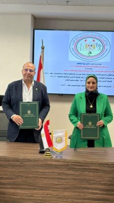 نقل الكهرباء توقع مع تحالف «انتلجنت جلوب للإنشاءات» عقد إنشاء خط نقل جهد 500 ك.ف لتفريغ قدرات طاقة الرياح بخليج السويس