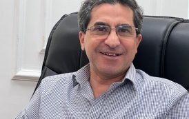 المهندس أحمد العشري يغادر