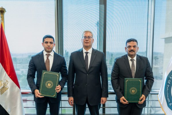 وزير البترول يشهد توقيع مذكرة تفاهم بين هيئة الثروة المعدنية وجينيسيس لتنفيذ مشروع فوسفات متكامل باستثمارات 930 مليون دولار