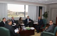 وزير الكهرباء يبحث مع سفير بريطانيا تعزيز التعاون في الطاقة المتجددة وتحديث الشبكات وجذب الاستثمارات