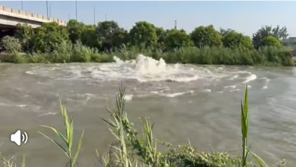 تاون جاس تسيطر على كسر ماسورة غاز أسفل ترعة الإسماعيلية بسبب أعمال تجريف دون تنسيق