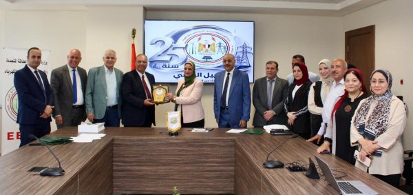 المصرية لنقل الكهرباء توقع عقدًا لتأهيل محطة محولات جرجا جهد 33 ك.ف وربطها بالشبكة القومية الموحدة