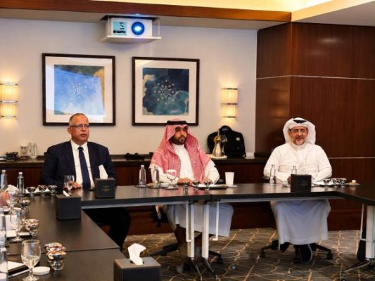 مصر والسعودية تضعان اللمسات الأخيرة لتشغيل كامل خط الربط الكهربائي بقدرة 3000 ميجاوات سبتمبر المقبل