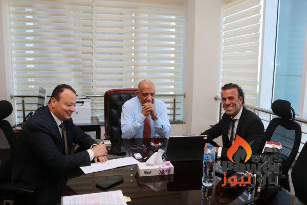 وزير الكهرباء يتابع مع K&K الإماراتية مستجدات مشروع الربط الكهربائي بين مصر وأوروبا عبر إيطاليا