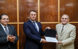 تقديرًا لعطائهم ومسيرتهم المهنية.. شريف حلمي يكرّم قيادات وعاملي «المحطات النووية» ممن انتهت مدة خدمتهم