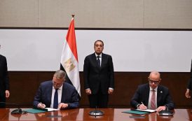 رئيس الوزراء يشهد توقيع بروتوكول تعاون بين وزارتي البترول والاستثمار لتعزيز التكامل في الترويج للفرص الاستثمارية بقطاعات البترول والغاز والتعدين