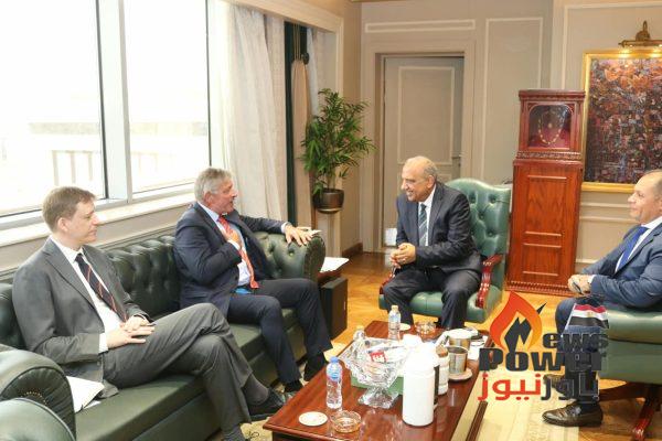 وزير الكهرباء يستقبل سفير الدانمارك بالقاهرة لبحث سبل دعم وتعزيز فرص الشراكة والتعاون فى مجالات الكهرباء والطاقات المتجددة وتطوير وتحديث الشبكة الموحدة